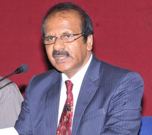 MU VC exhorts on research for growth and momentum